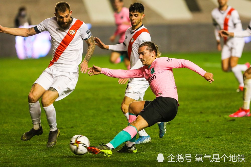 星空体育关于赛后金州勇士调整名单以备国王杯；状态回暖环节打磨；震撼外界；团队化学反应显著的信息