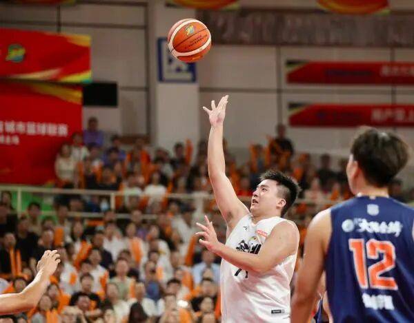 清晨NBA总决赛焦点战,浙江队回应争议,目标明确,心理建设被强调的简单介绍 清晨NBA总决赛焦点战,浙江队回应争议,目标明确,心理建设被强调的简单介绍